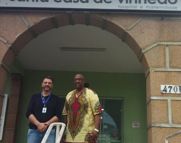  SANTA CASA DE VINHEDO RECEBE VISITA DO VEREADOR MAZINHO