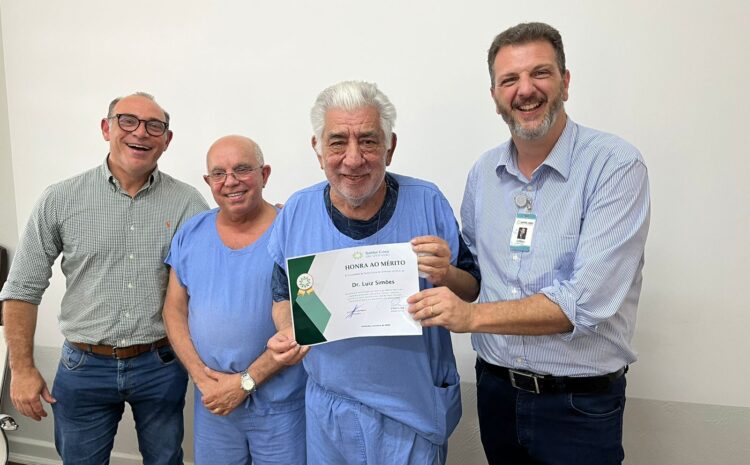  DR. LUIZ SIMÕES É HOMENAGEADO PELA SANTA CASA DE VINHEDO