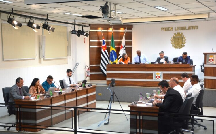  CÂMARA APROVA REPASSES DE VERBA PARA SANTA CASA DE VINHEDO