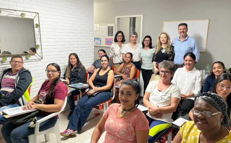  ENFERMEIROS DA SANTA CASA SÃO VOLUNTÁRIOS EM CURSO DE CUIDADOR DE IDOSOS NA CAPELA