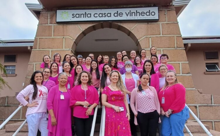  SANTA CASA MOBILIZA COLABORADORES NO ‘OUTUBRO ROSA’ E FAZ PALESTRAS PARA EMPRESAS COM FOCO NA PREVENÇÃO