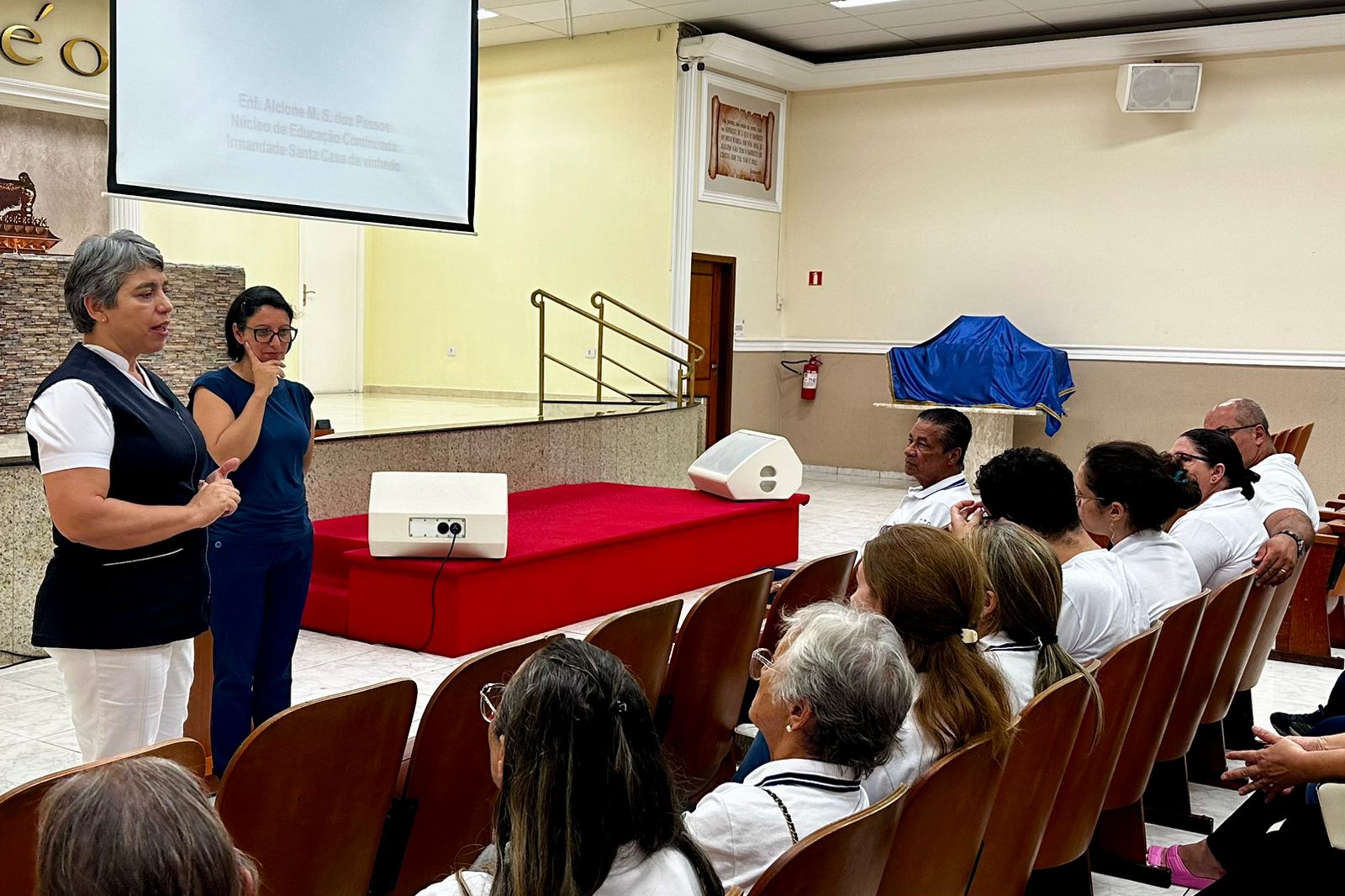  SANTA CASA DE VINHEDO REALIZA CURSO DE CAPELANIA COM FIÉIS DA IGREJA UNIVERSAL