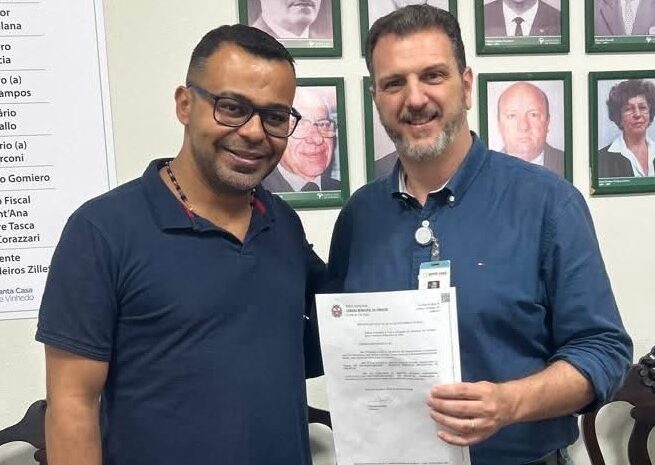  THIAGO MARRA VISITA A SANTA CASA DE VINHEDO E DESTINA EMENDA IMPOSITIVA DE R$ 459,8 MIL