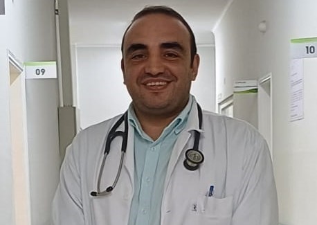  DR. OMAR ABBAS, MÉDICO DA SANTA CASA DE VINHEDO, DÁ DICAS SAUDÁVEIS PARA QUEM VAI BRINCAR O CARNAVAL