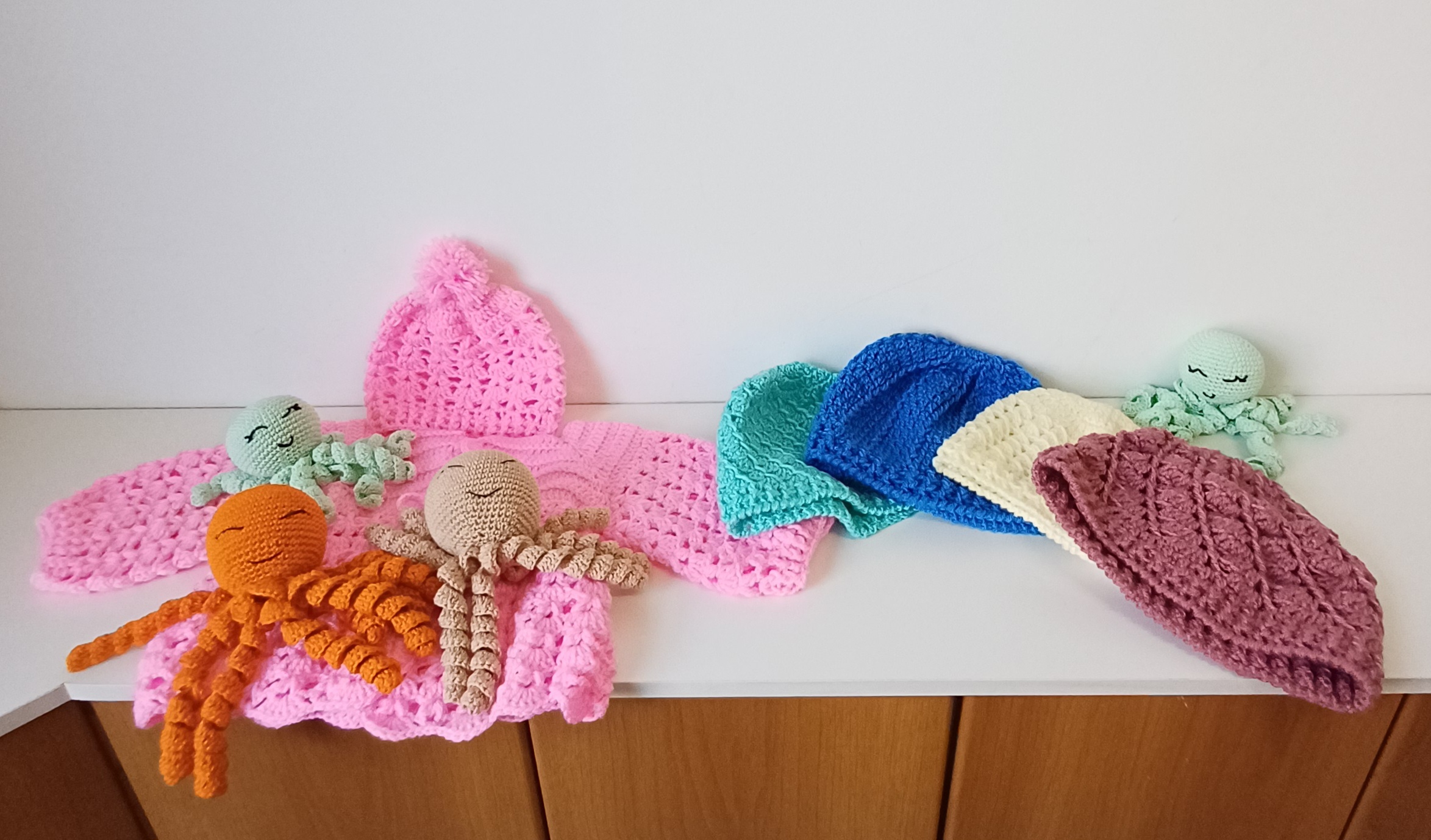  LOJA BOTONÊ DOA BICHINHOS, GORROS E ROUPAS DE BEBÊ PARA O BERÇÁRIO DA SANTA CASA